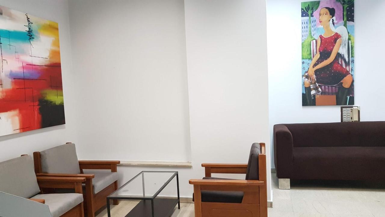 Palette Apartment Carmine - Athens Center, 6 Bd, 3 Bath Bagian luar foto