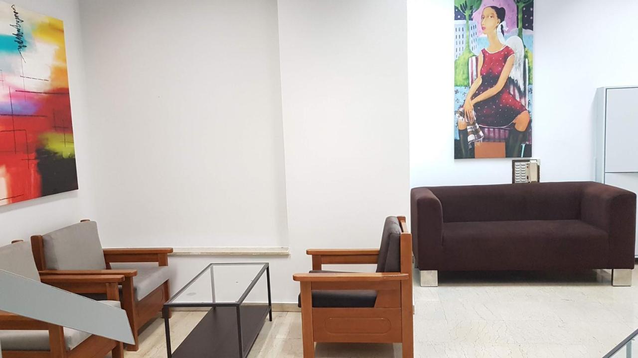 Palette Apartment Carmine - Athens Center, 6 Bd, 3 Bath Bagian luar foto