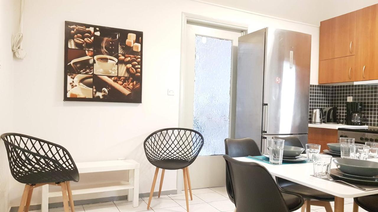 Palette Apartment Carmine - Athens Center, 6 Bd, 3 Bath Bagian luar foto