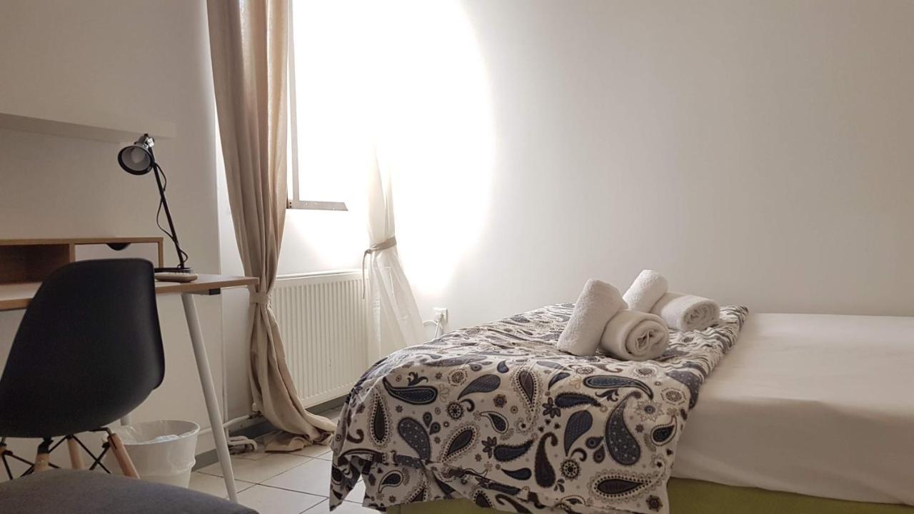 Palette Apartment Carmine - Athens Center, 6 Bd, 3 Bath Bagian luar foto