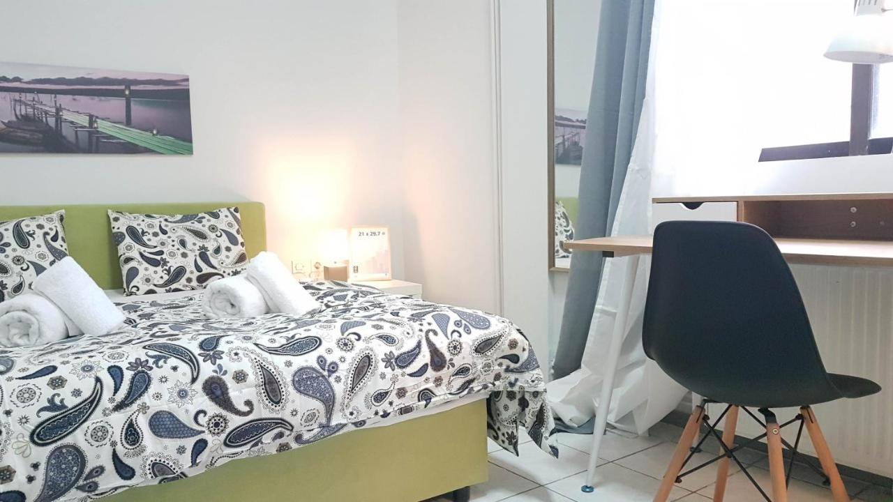 Palette Apartment Carmine - Athens Center, 6 Bd, 3 Bath Bagian luar foto