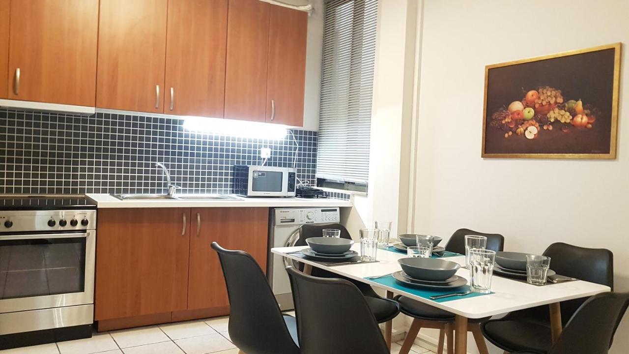Palette Apartment Carmine - Athens Center, 6 Bd, 3 Bath Bagian luar foto