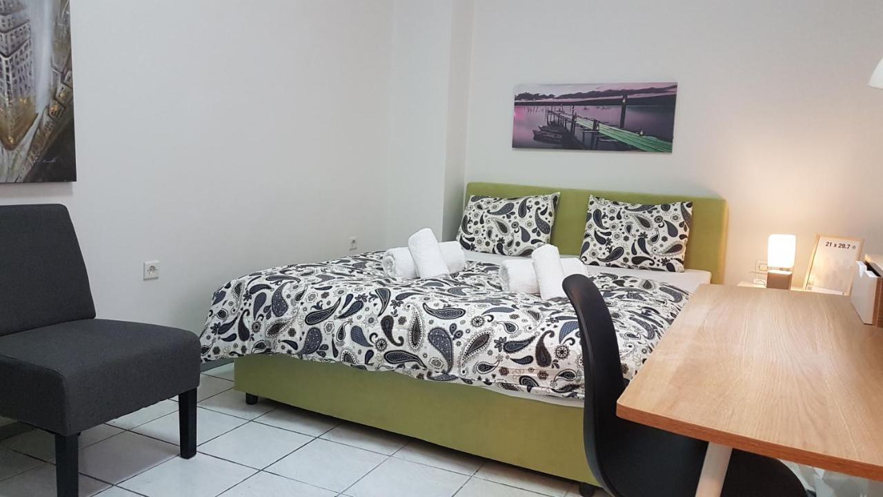 Palette Apartment Carmine - Athens Center, 6 Bd, 3 Bath Bagian luar foto