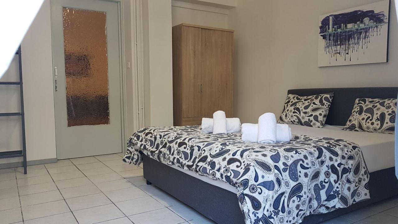 Palette Apartment Carmine - Athens Center, 6 Bd, 3 Bath Bagian luar foto