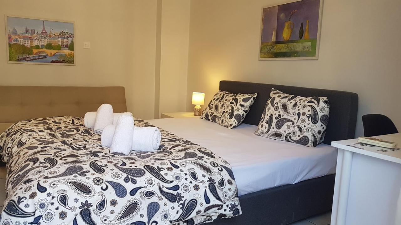 Palette Apartment Carmine - Athens Center, 6 Bd, 3 Bath Bagian luar foto